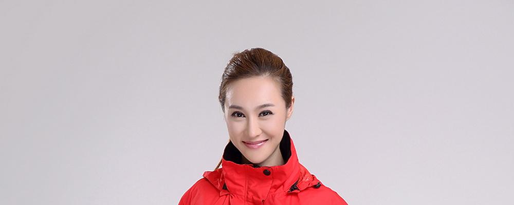 大紅女式沖鋒衣好看嗎